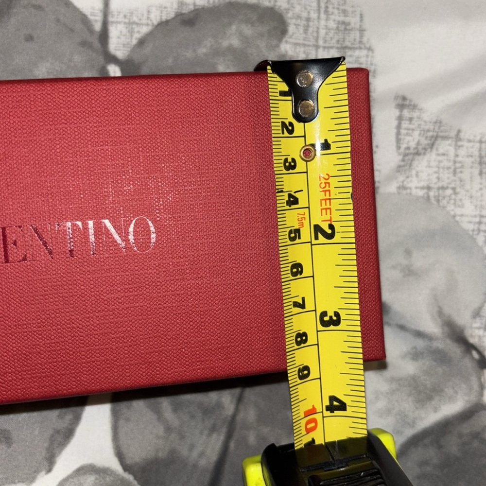 Valentino Red Box - Picture 4 of 4